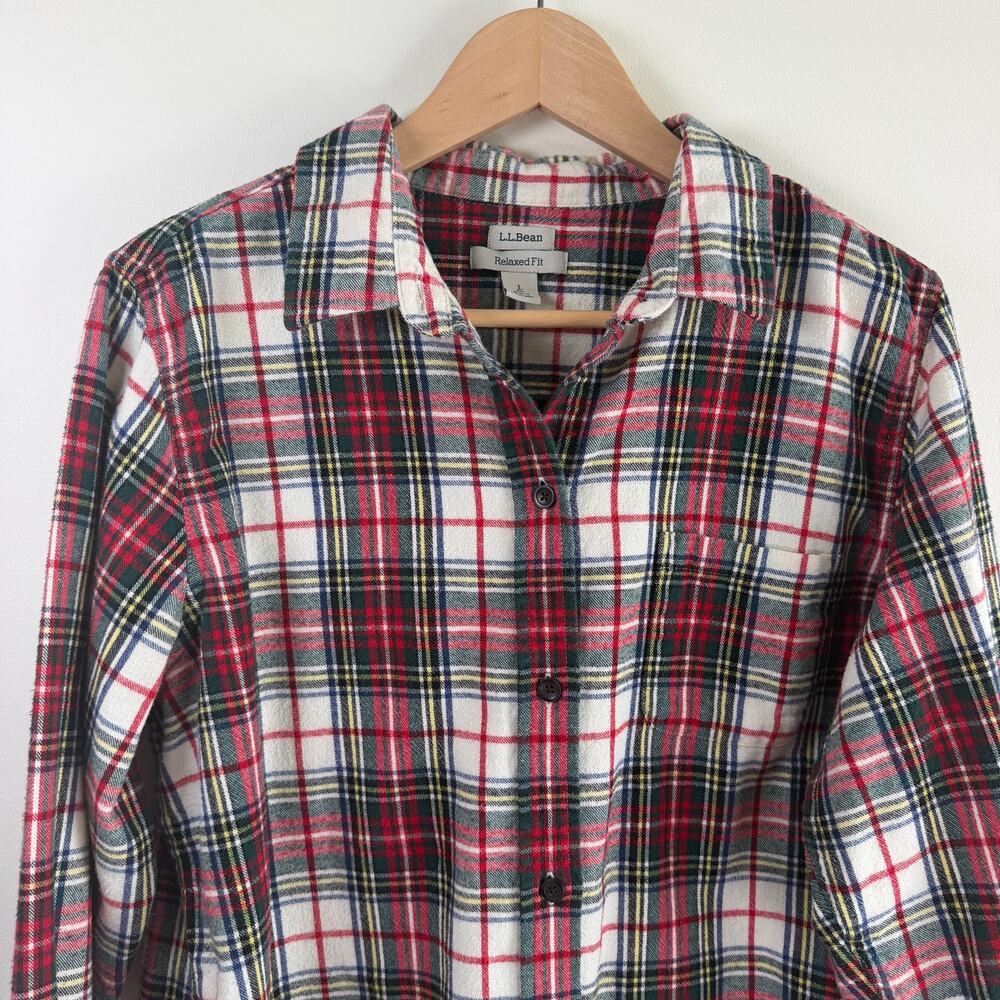 L.L. Bean Women's Plaid Flannel Shirt Red Green White Cotton Relaxed Fit Large